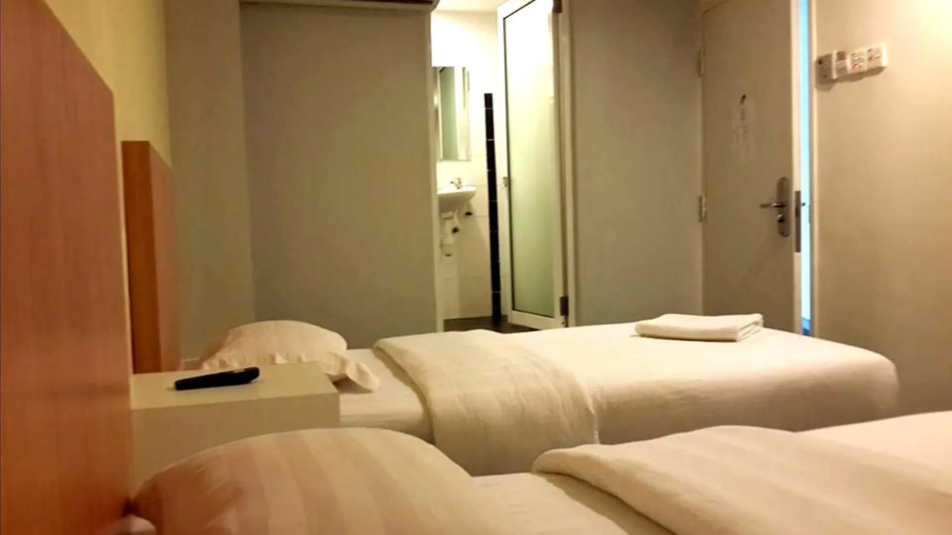 **  Lucky 11 Hotel Kuala Lumpur Malaysia