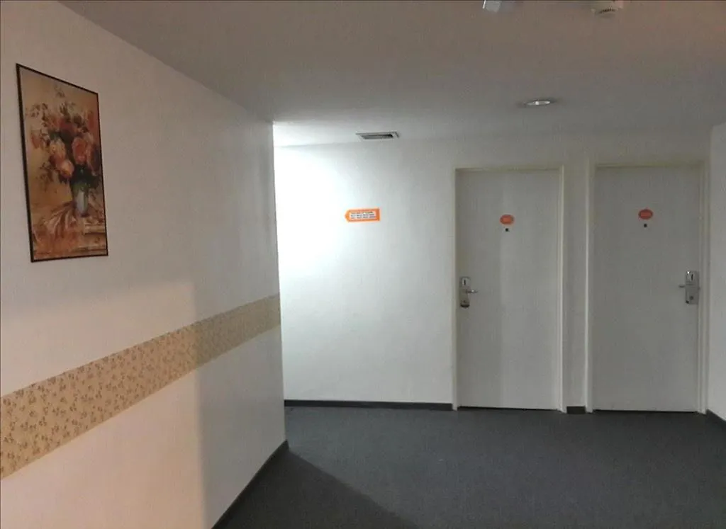 Lucky 11 Hotel Kuala Lumpur 2*,  Malezya